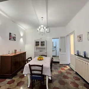 House Silvia By World Appartamento